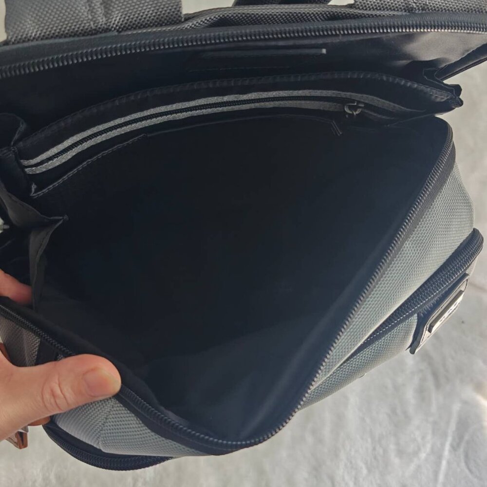 New TUMI Parrish Laptop Backpack 15 Inch Computer Grey - Picture 10 of 10
